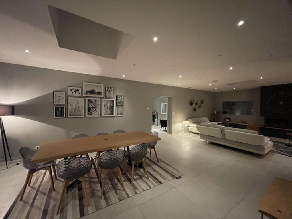 Grande Villa De Luxe Périgueux Esterno foto